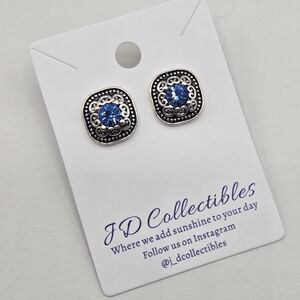 Swarovski Crystal Elements Light Sapphire Blue & Silver Earrings Square Design